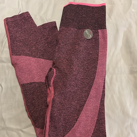 Pink - Picture 6 of 6